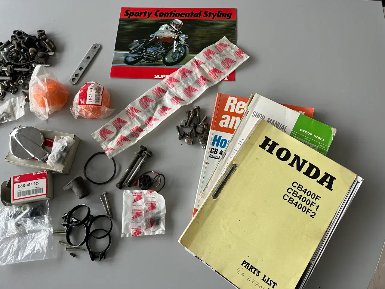 Billede 3 - Honda 400 Super Sport - Div.reservedele og bøger
