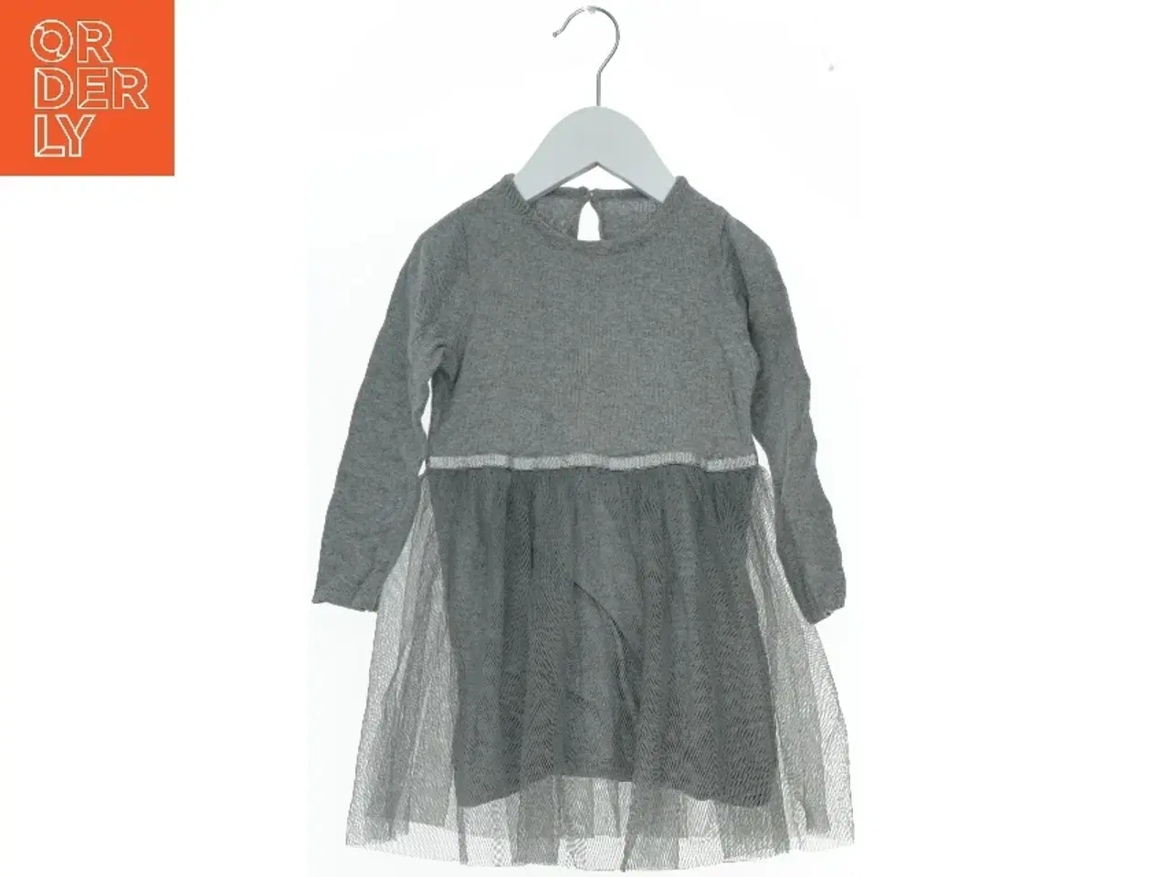 Billede 1 - Grå kjole med tylnederdel til børn fra Friends (str. 86)