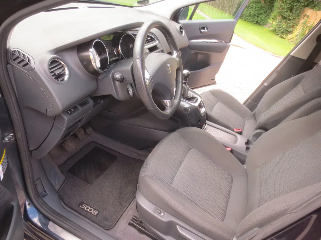 Billede 19 - Peugeot 5008 1.6 HDi 7 Pers År 13 . Nysynet.