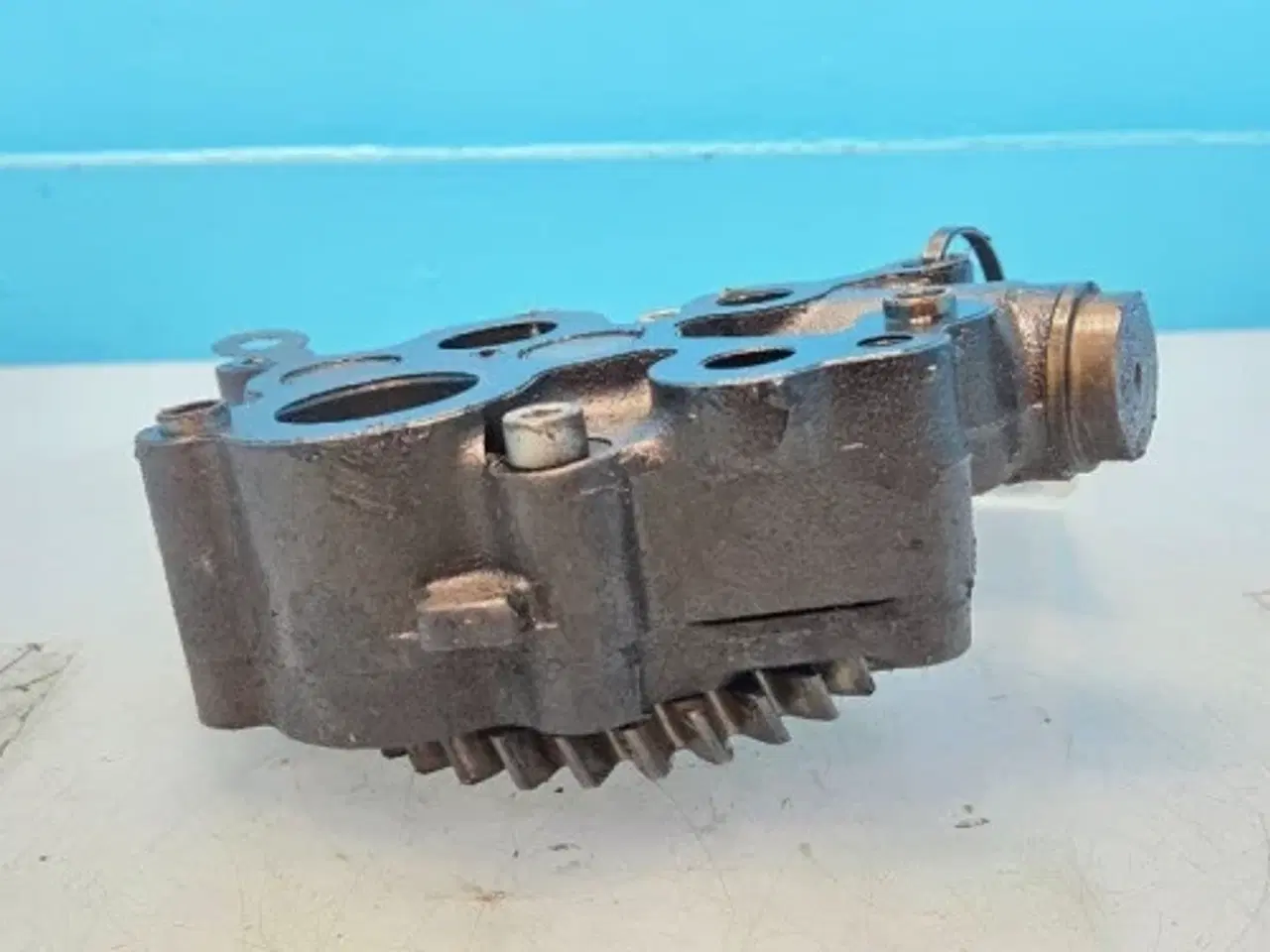 Billede 3 - Iveco Cursor 13 Oliepumpe 99452340