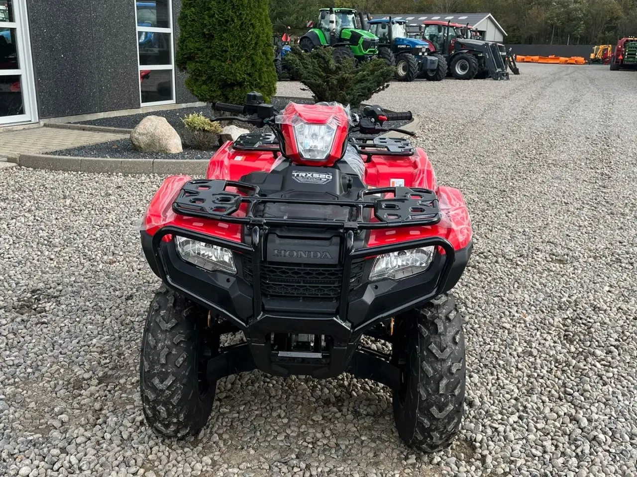 Billede 4 - Honda TRX 520 FE Vi har et stort lager af HONDA-ATV, så der er også en til dig.