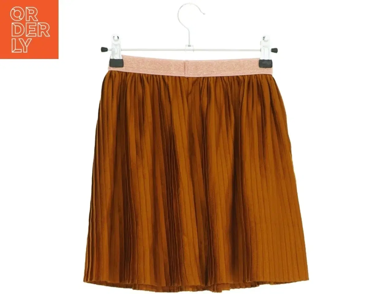 Billede 2 - Nederdel fra Magasin (str. 128 cm)