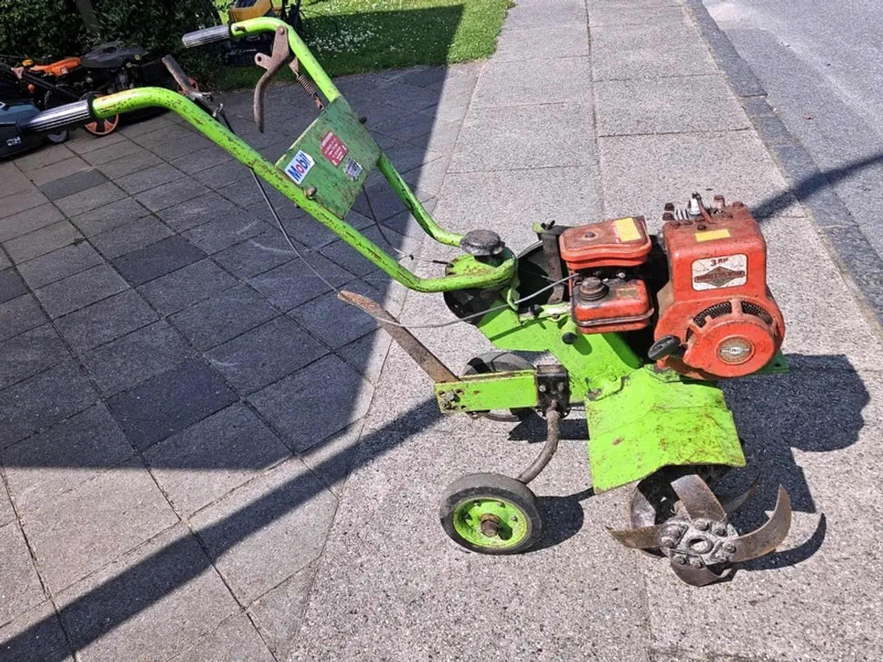 Billede 2 - Fræser sælges.