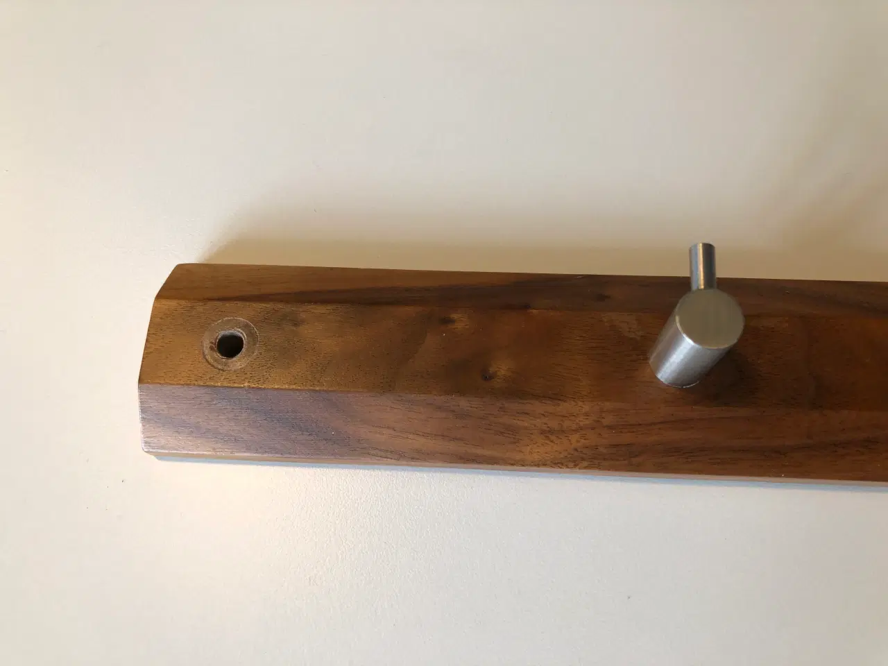 Billede 13 - Knagerække i træ