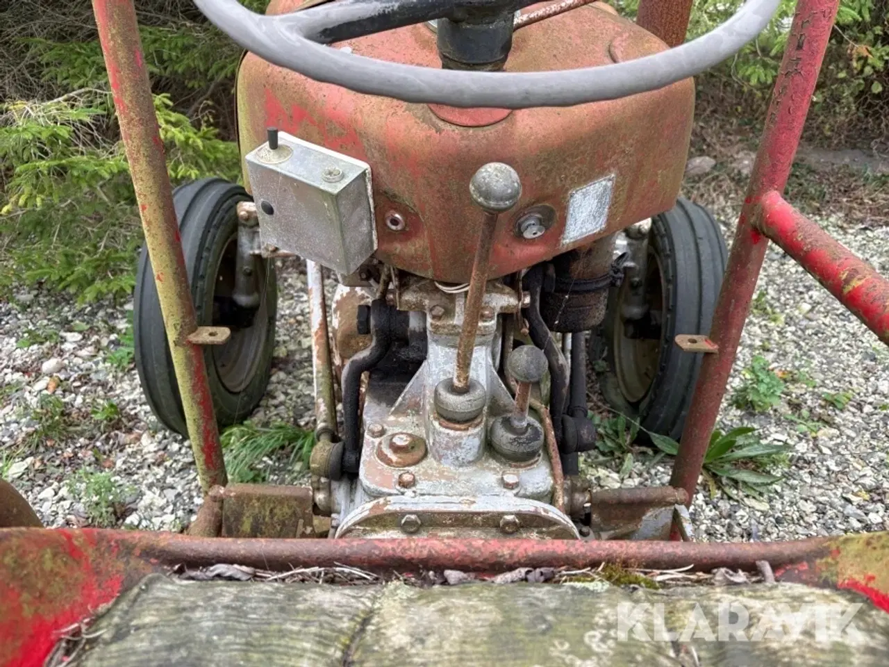 Billede 6 - Veterantraktor Massey-Ferguson 35 guldfugl