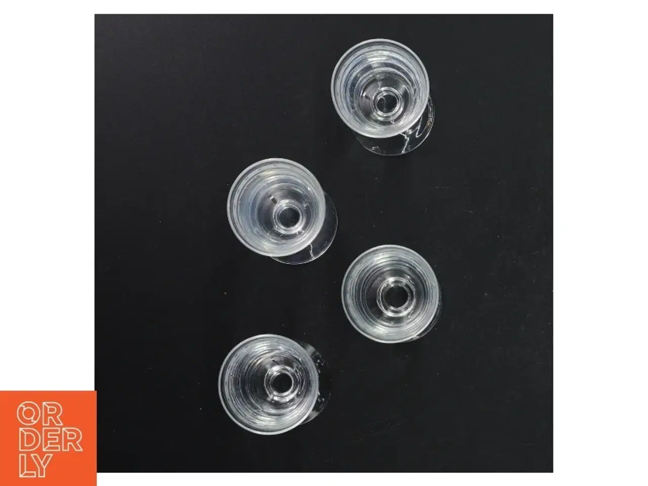 Billede 3 - Snapseglas (str. 8 cm og 5 cm i diameter)