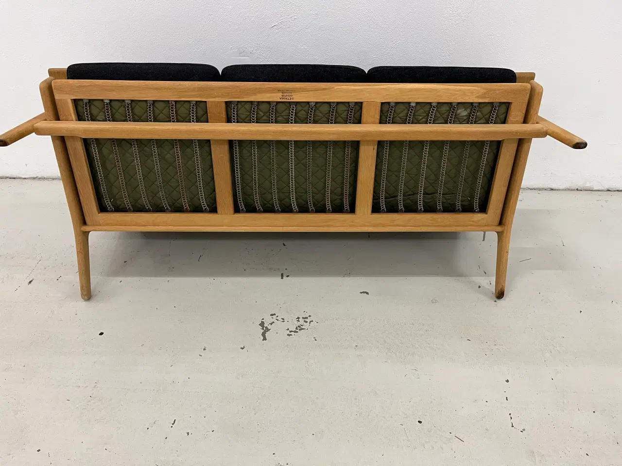 Billede 9 - Hans J Wegner Ge-290/3 Pers.Sofa i mørkegrå uld.