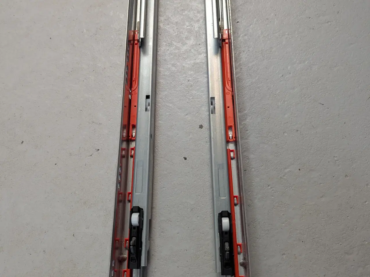 Billede 1 - HTH skuffeskinne med softlukke, nye