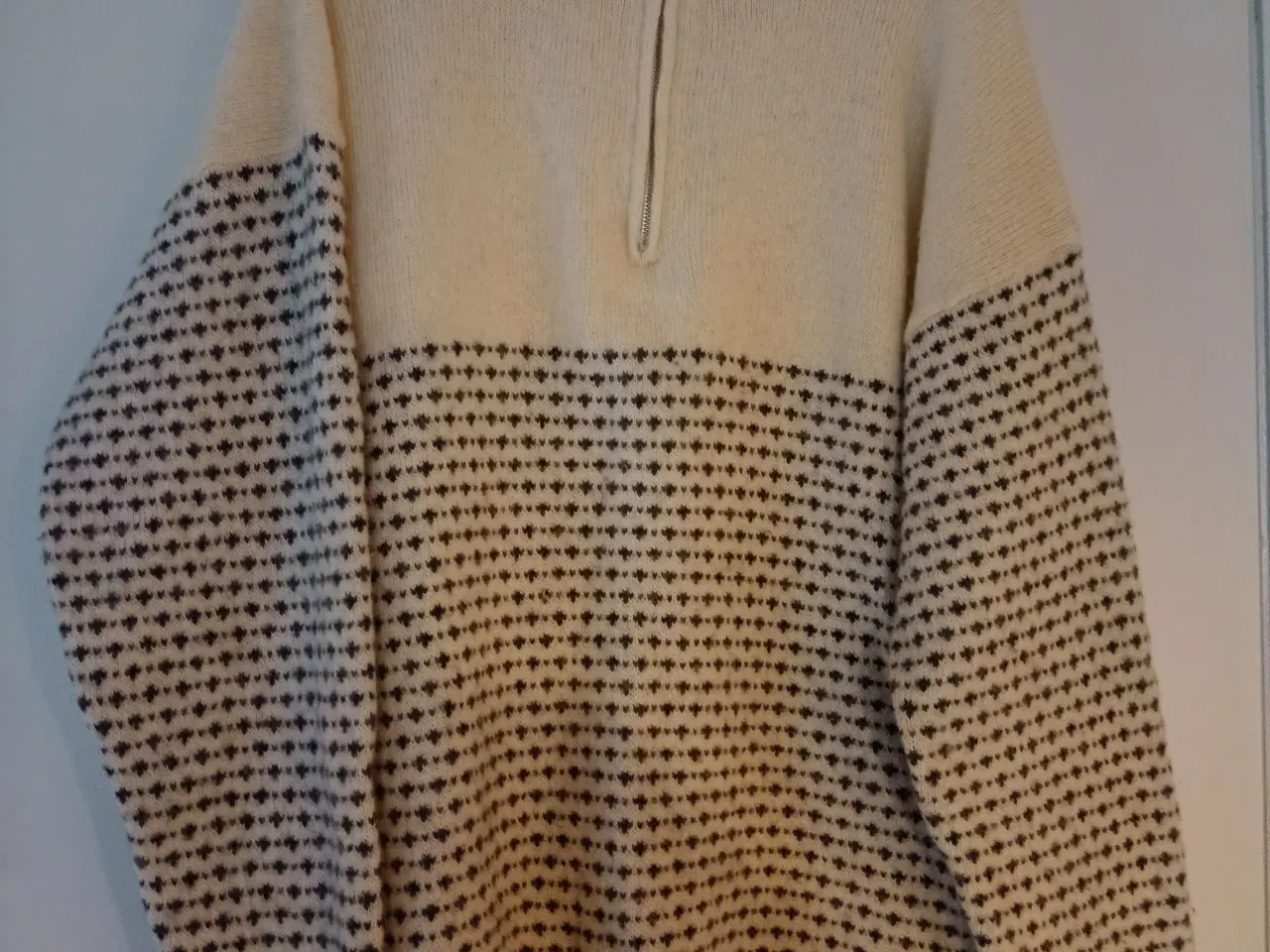 Billede 1 - 100% uld trøje 