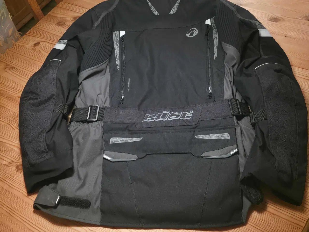 Billede 7 - MC Dametøj - Büse Nero str. 44