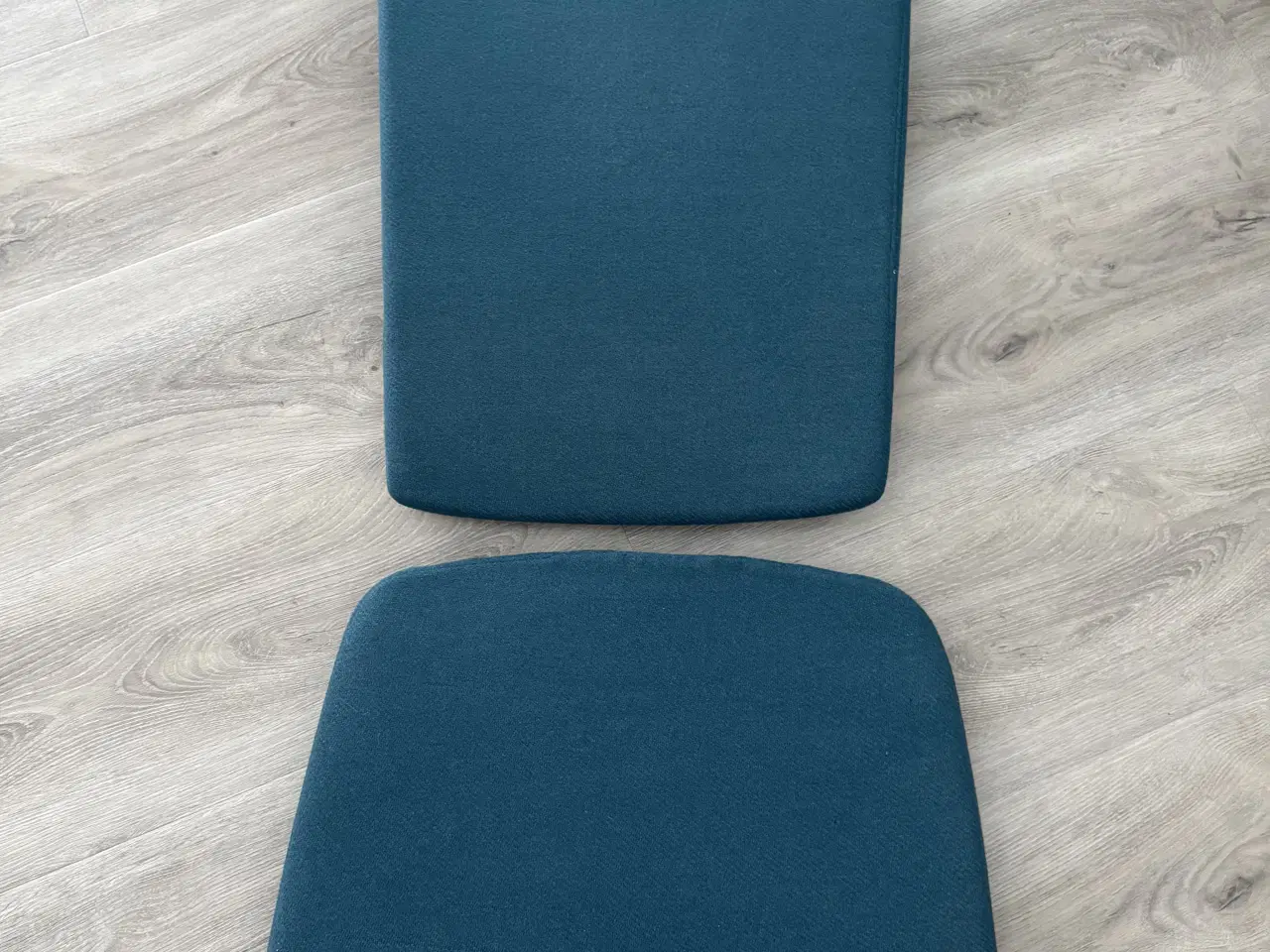 Billede 2 - Hynder til J 16