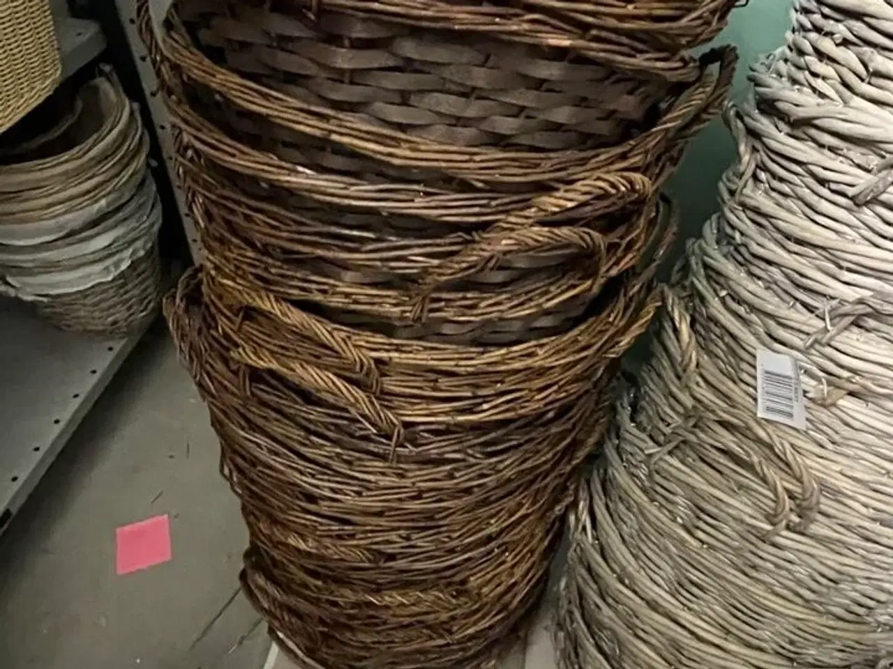 Billede 3 - Stort Parti Kurve - Afhentes inden kl. 12