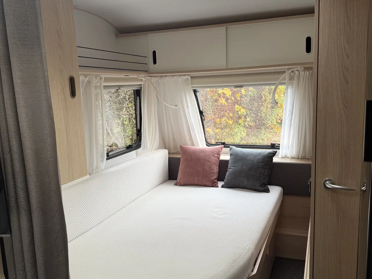 Billede 10 - Adria Aviva 472 PK - køjevogn. 