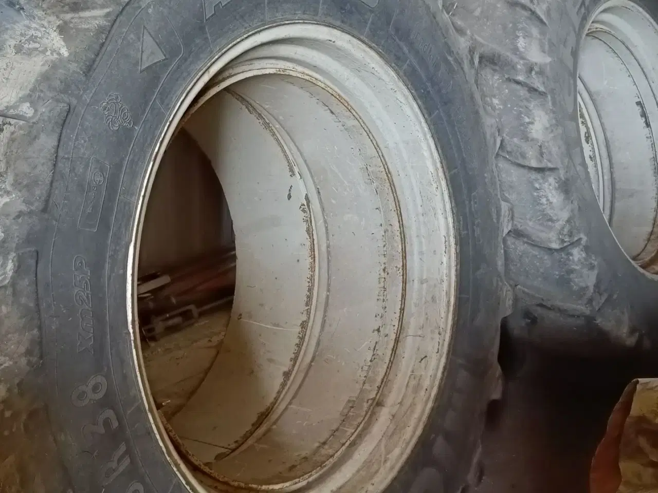 Billede 4 - - - - Tvillinghjul Front 16.9 R28, Bag 20.8R 38