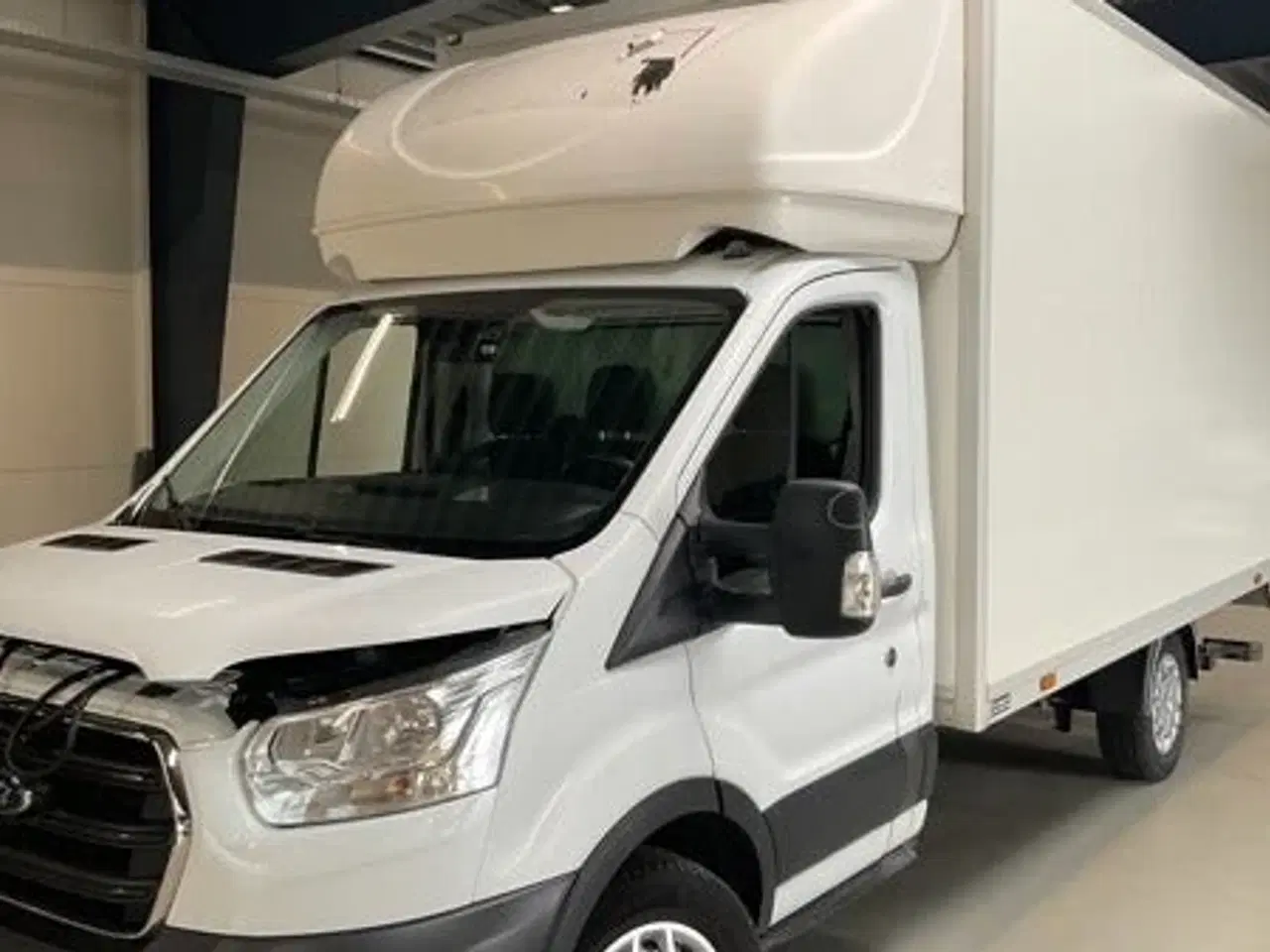 Billede 1 - Ford Transit 350 L3 Chassis 2,0 TDCi 170 Alukasse m/lift aut. FWD