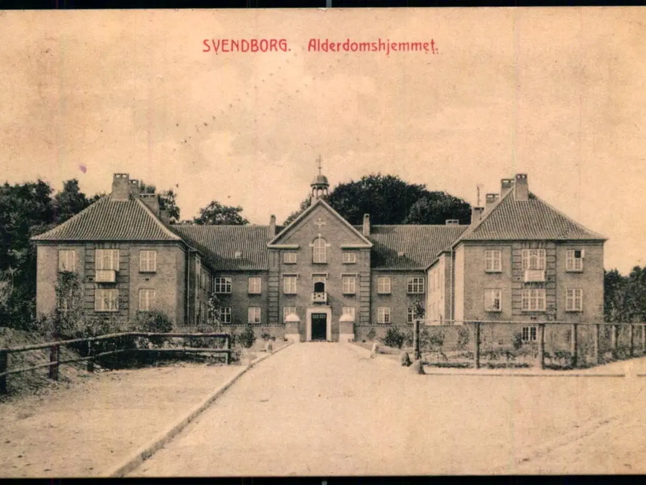 Billede 1 - Svendborg -  Alderdomshjemmet - Albert Hansen 33552 - Brugt