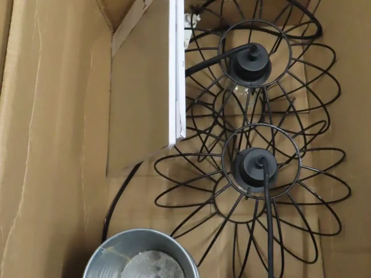 Billede 2 - 6 stk. Pendler samt skind, spejle og glasvarer