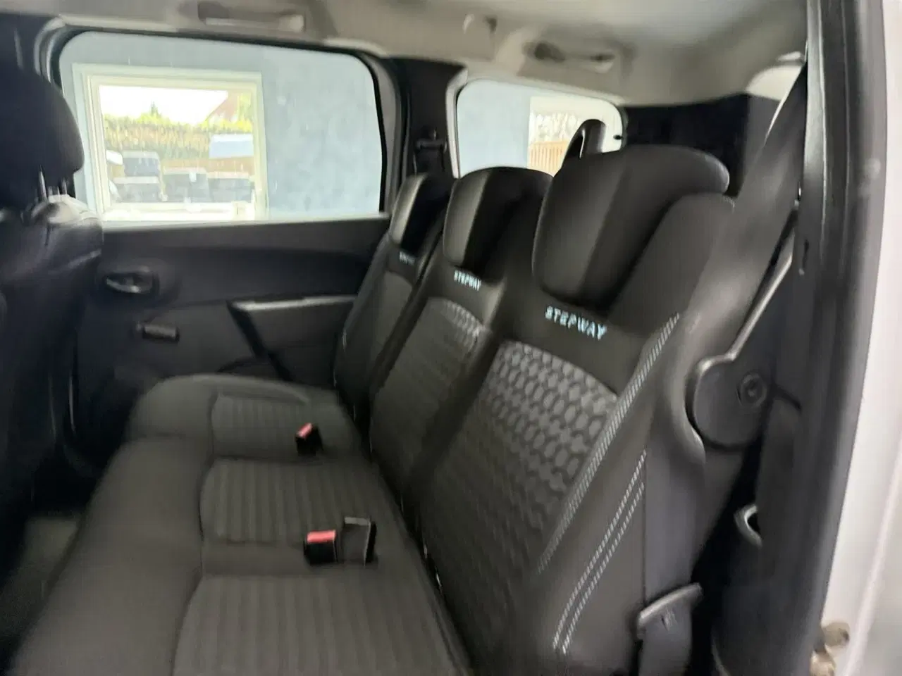 Billede 12 - Dacia Lodgy 7 Sæder 1,5 DCi Stepway Prestige Start/Stop 90HK