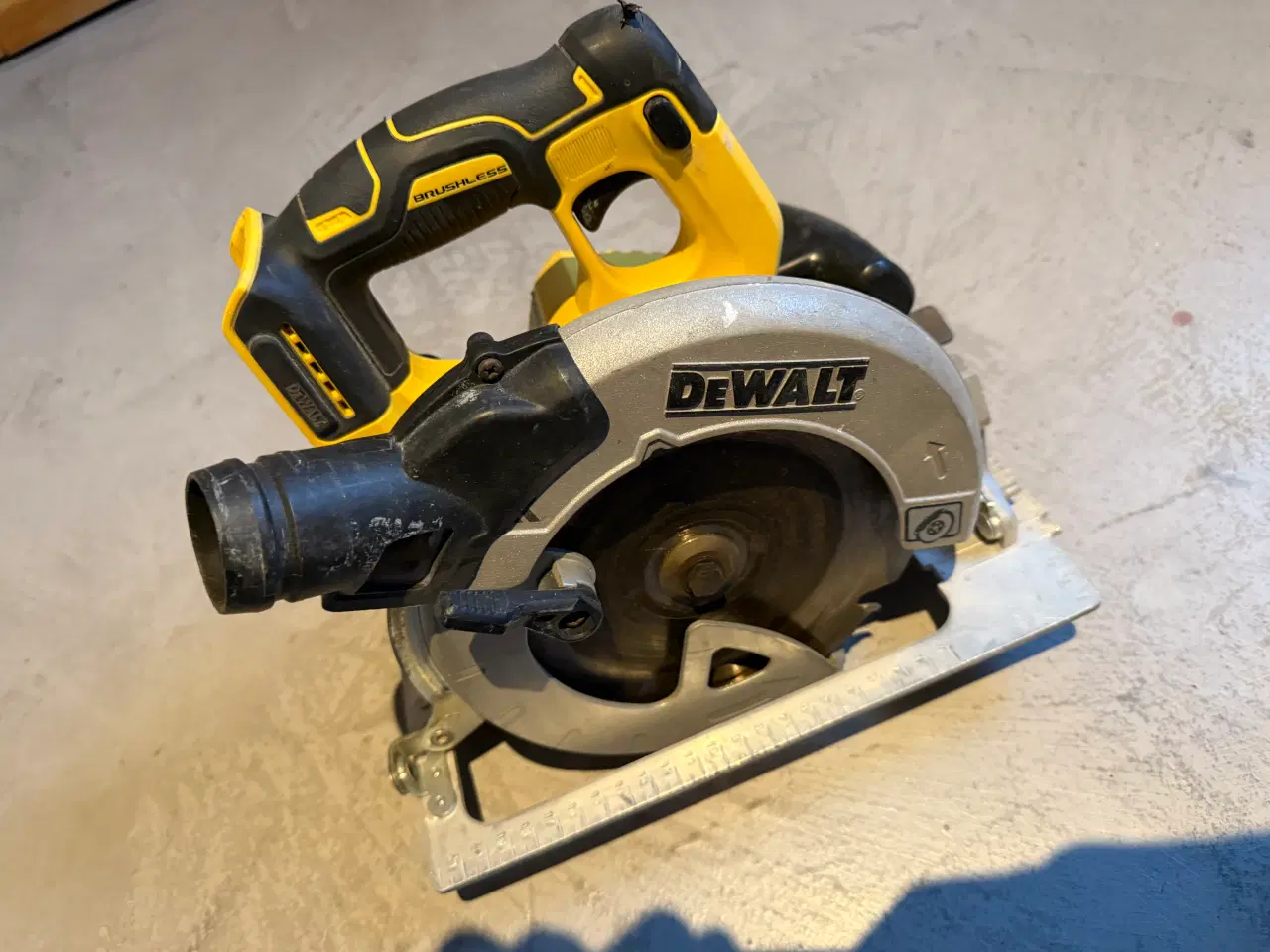 Billede 1 - DeWalt DCS570 XR Rundsav