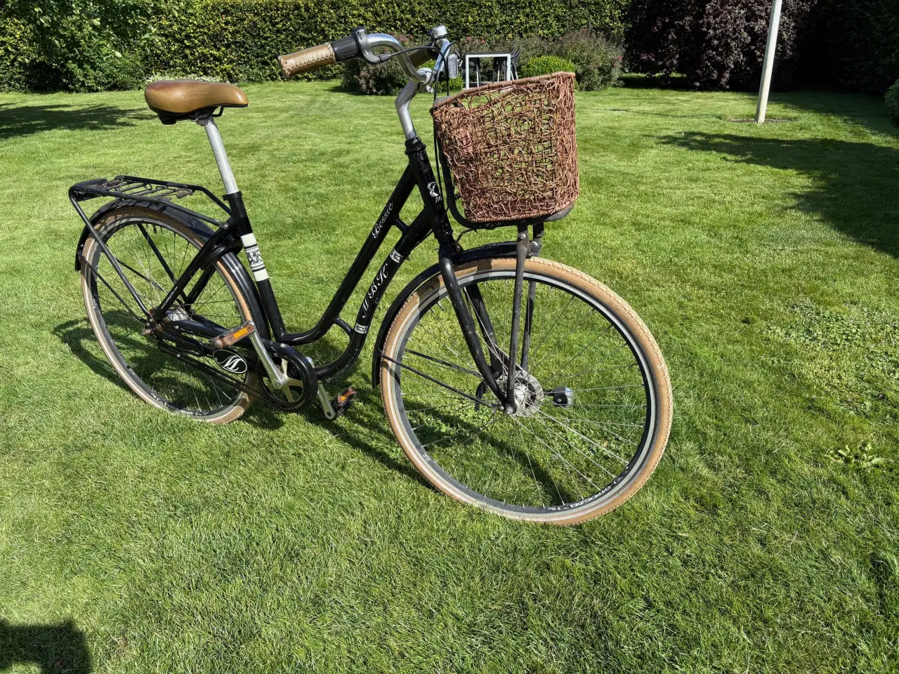 Billede 1 - Damecykel 