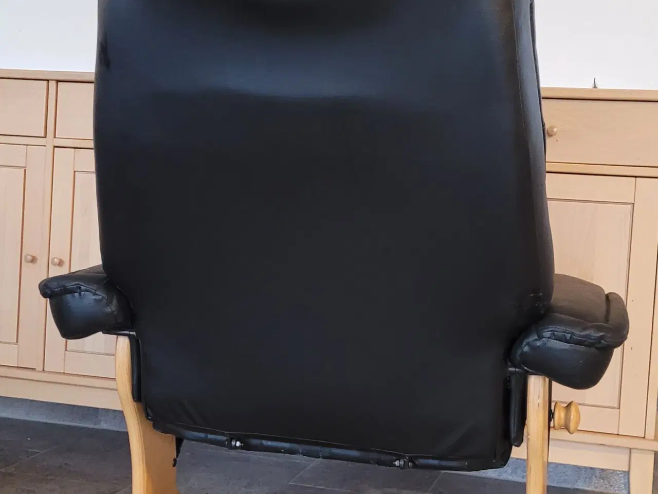 Billede 1 - Læderstol 