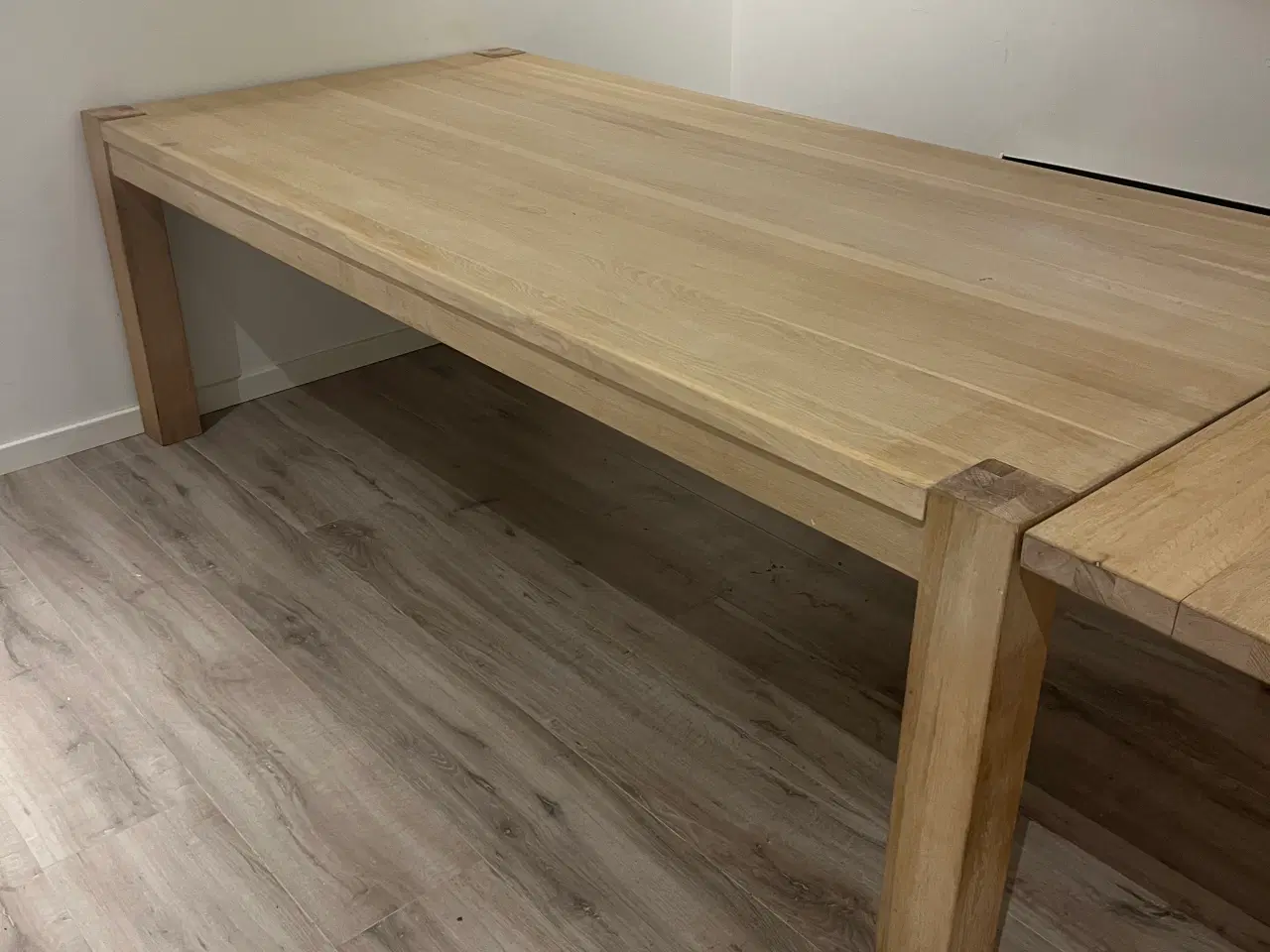 Billede 1 - Spisebord massiv egetræ