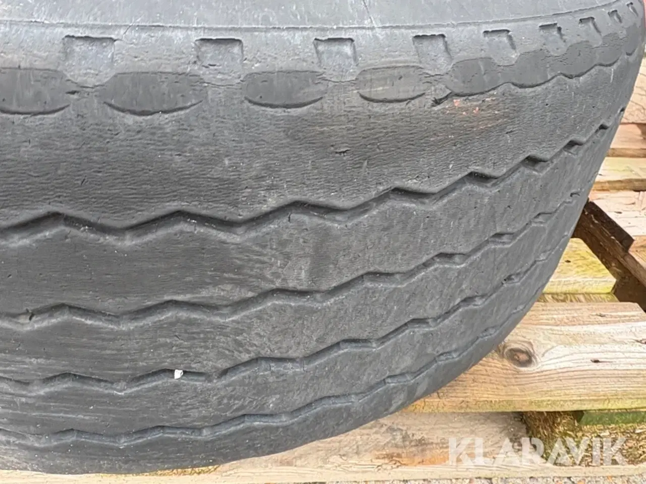 Billede 9 - Dæk med fælg 385/65R22.5 - 6 styks