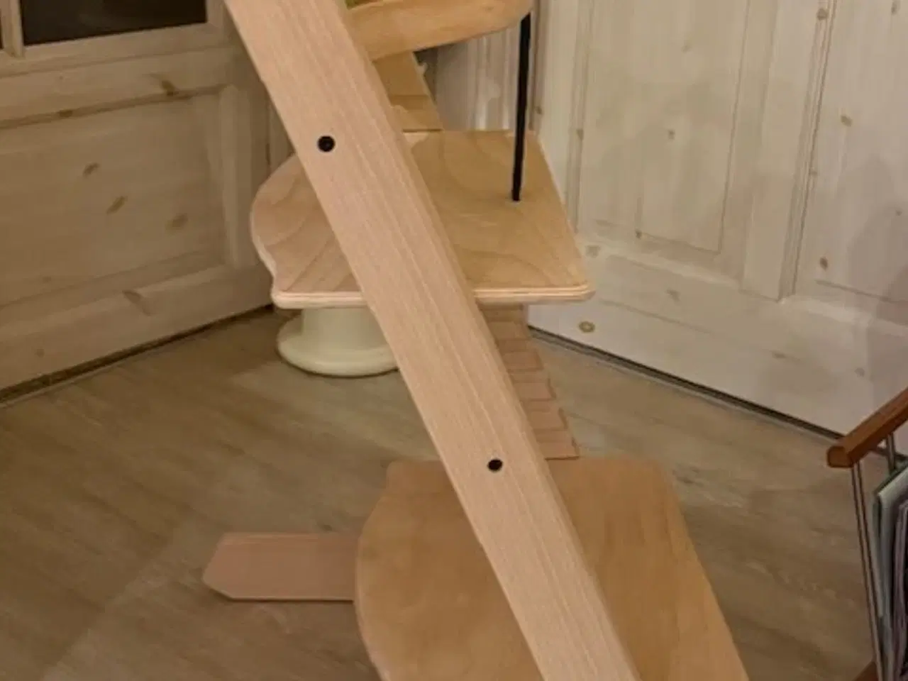 Billede 3 - Trip Trap Højstol NY MODEL i Massiv Bøg Lys Natur.