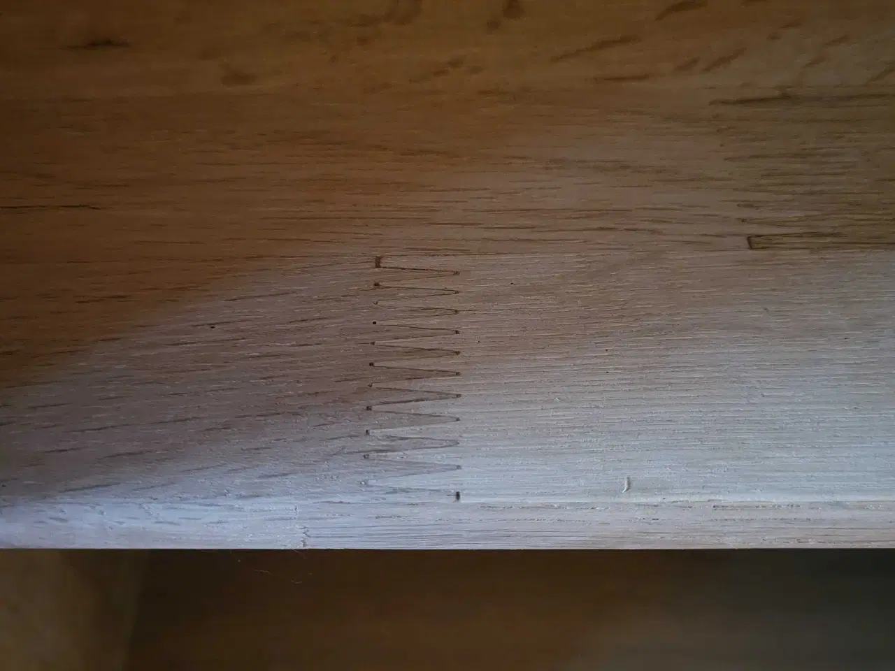 Billede 5 - Elegant skænk i massiv eg