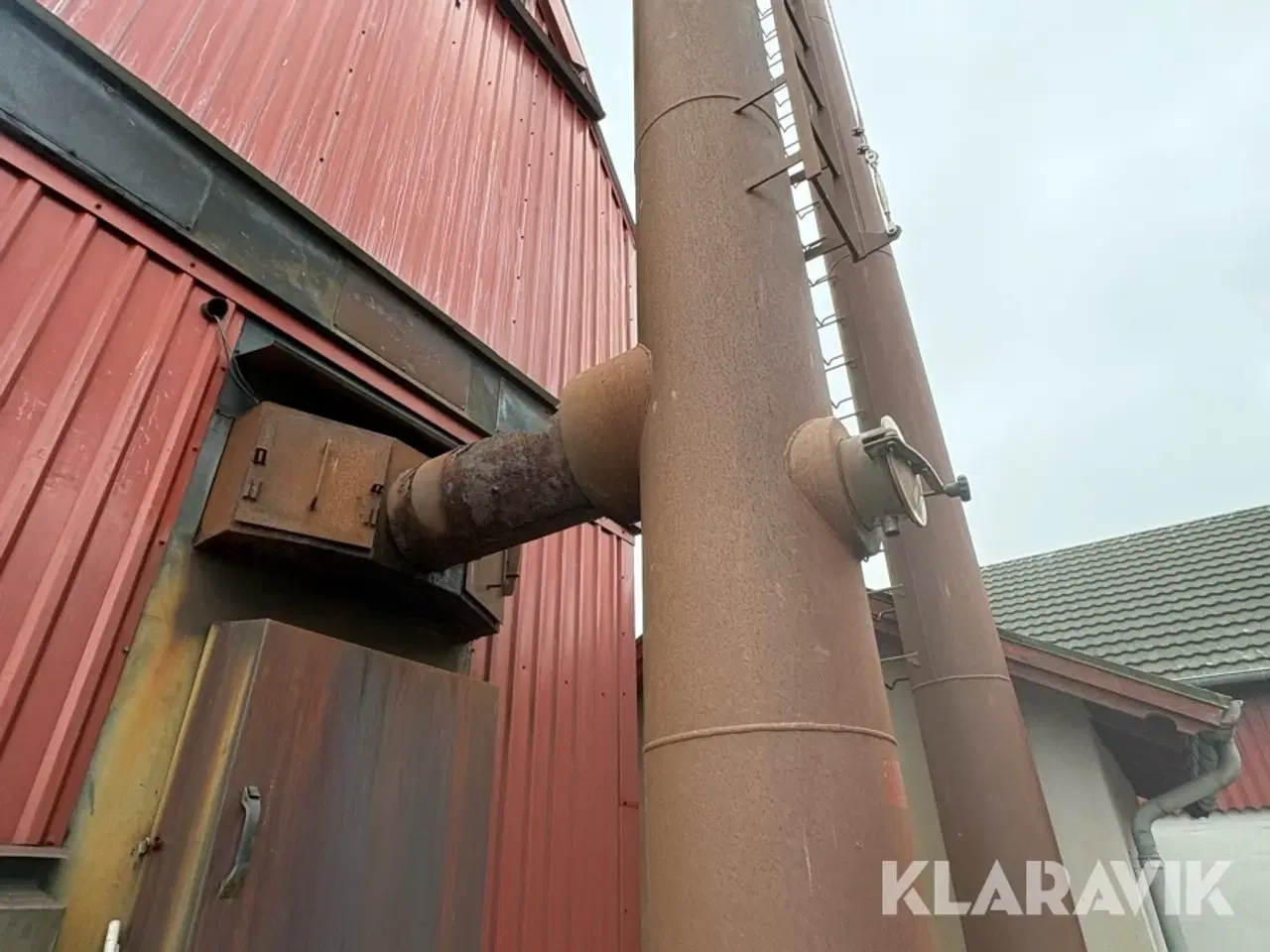 Billede 7 - Halmfyr med 2 skorstene