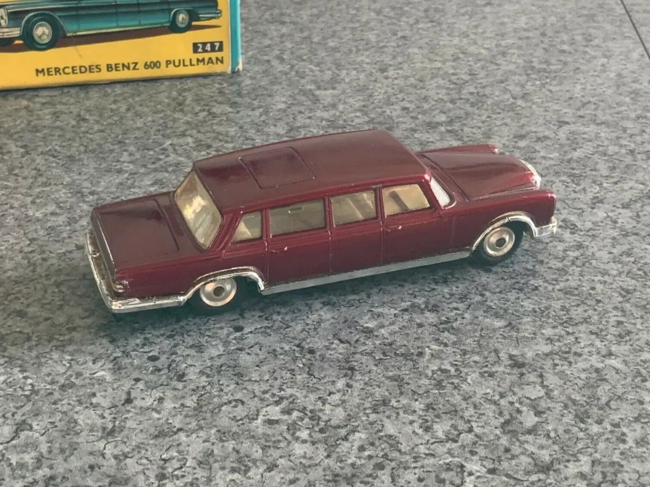 Billede 3 - Corgi Toys No. 247 Mercedes-Benz 600 Pullman