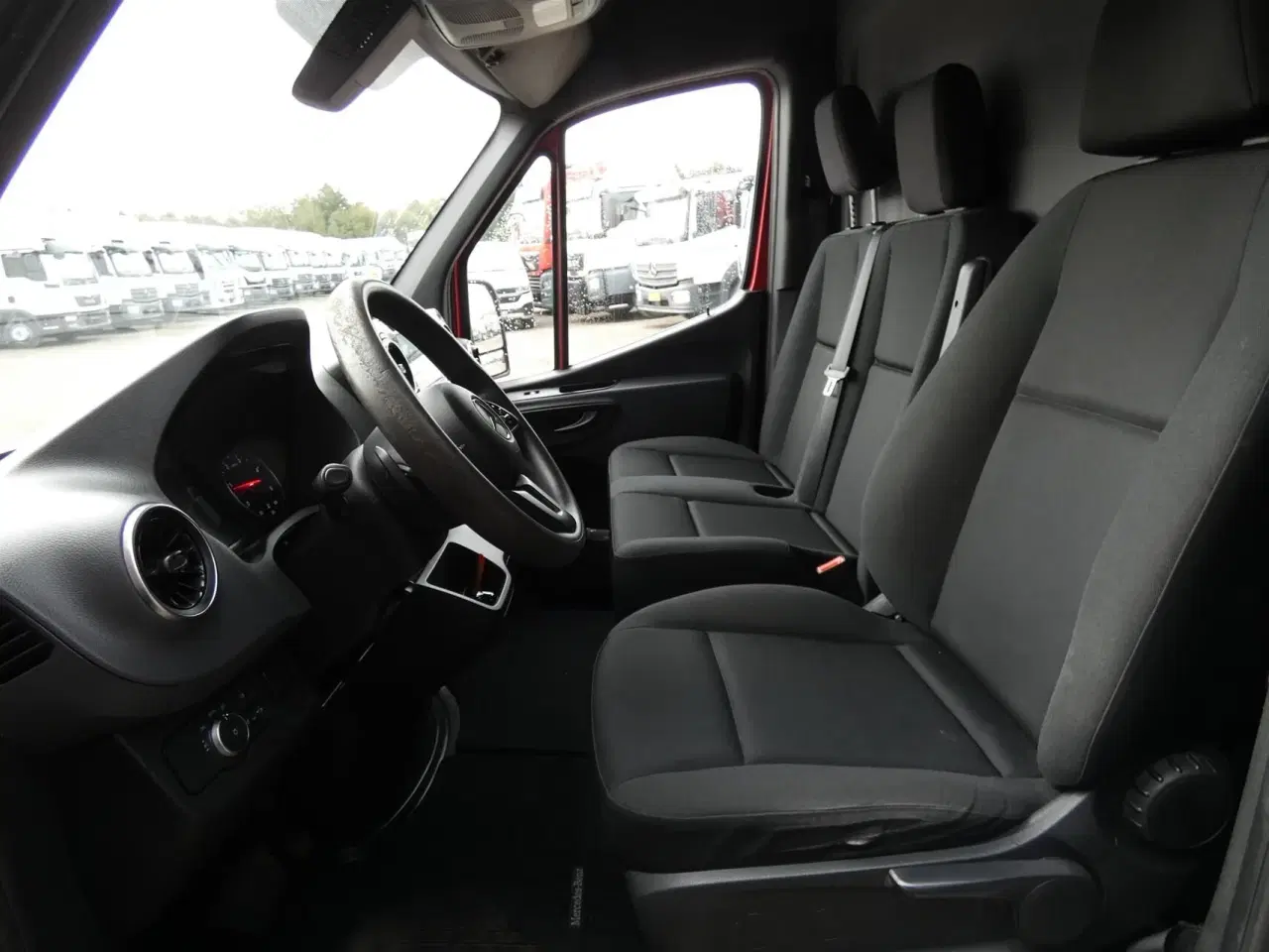 Billede 9 - Mercedes-Benz Sprinter 314 2,1 CDI A2 H2 RWD 7G-Tronic 143HK Van Aut.