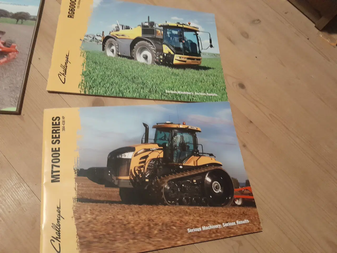 Billede 8 - Landbrugsbrochurer sælges ud  og bøger 