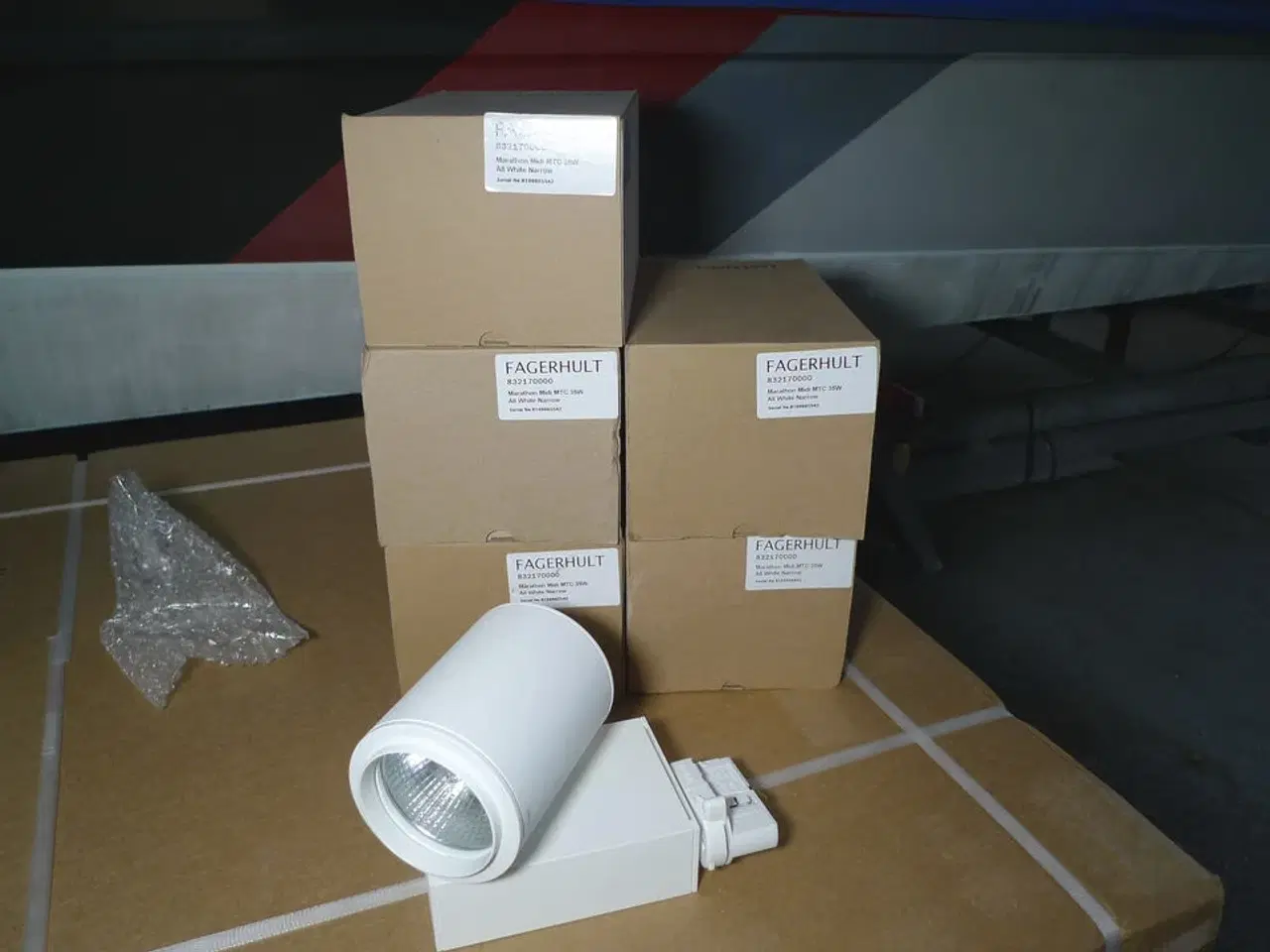 Billede 1 - 5 stk. lamper t/lysskinne, hvid