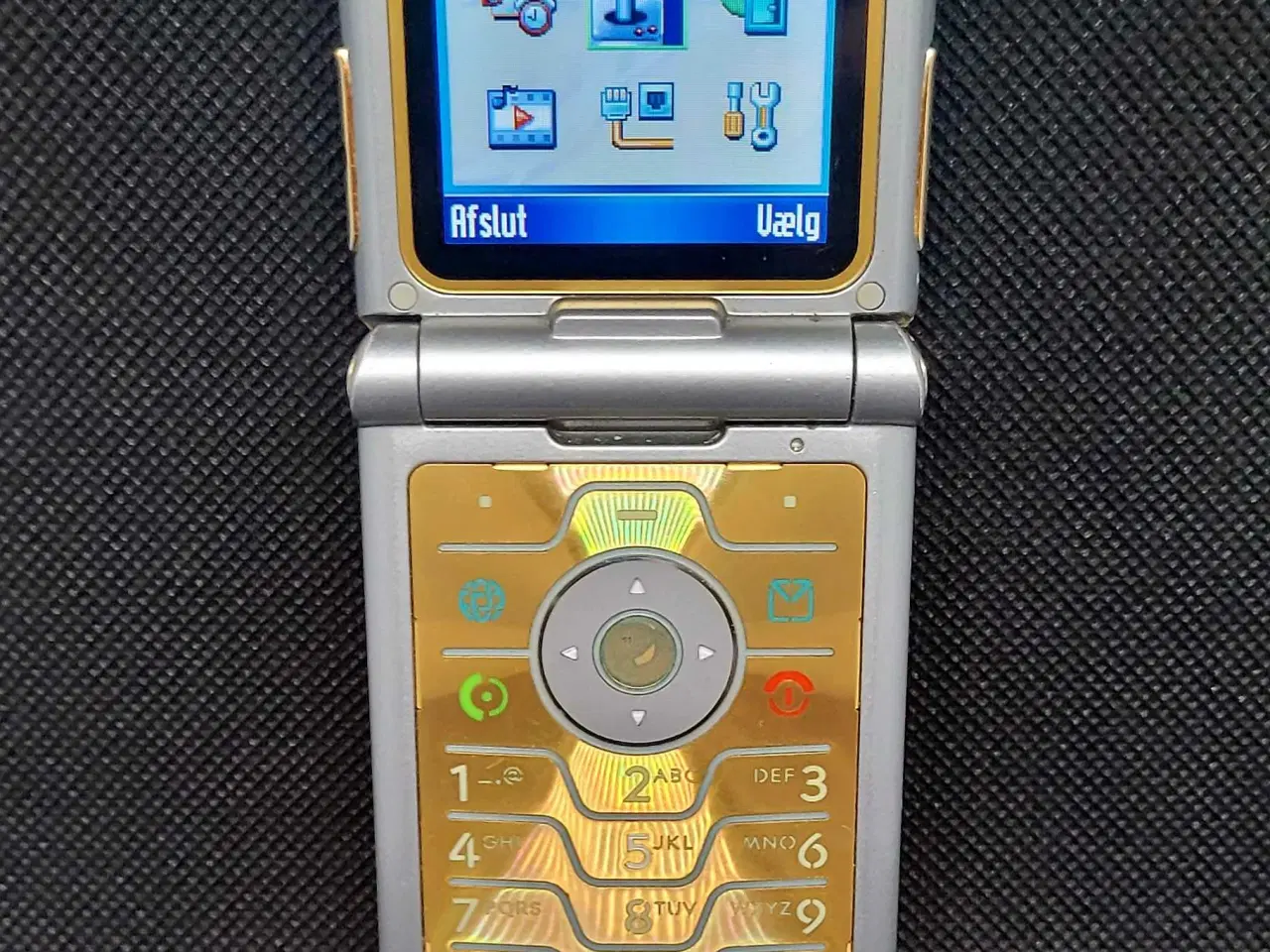 Billede 3 - Motorola Razr v3i Dolce & Gabbana edition 