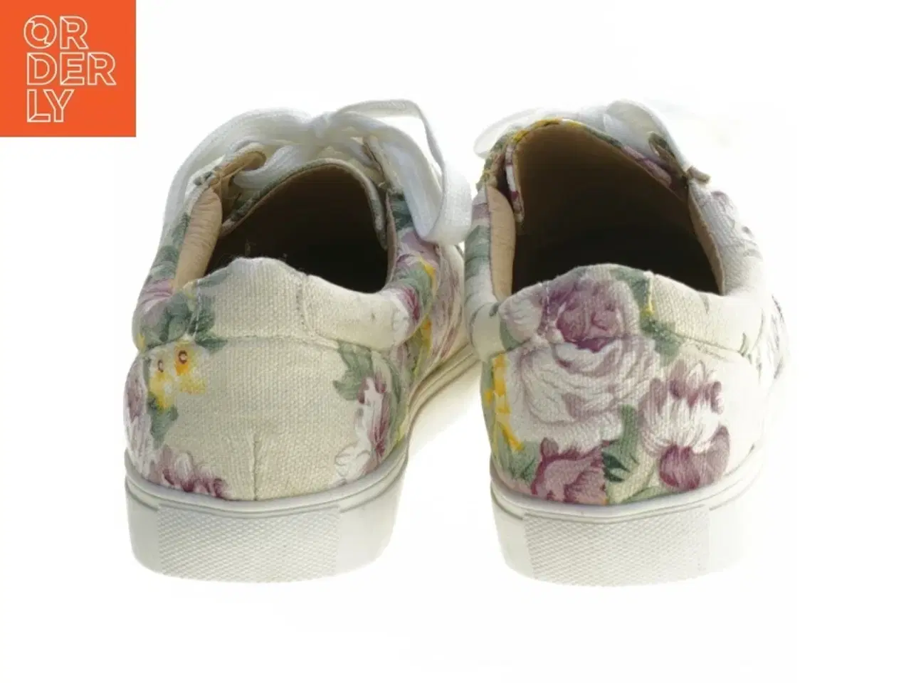 Billede 2 - Blomstertryk sneakers fra Cellbes (str. 41 )