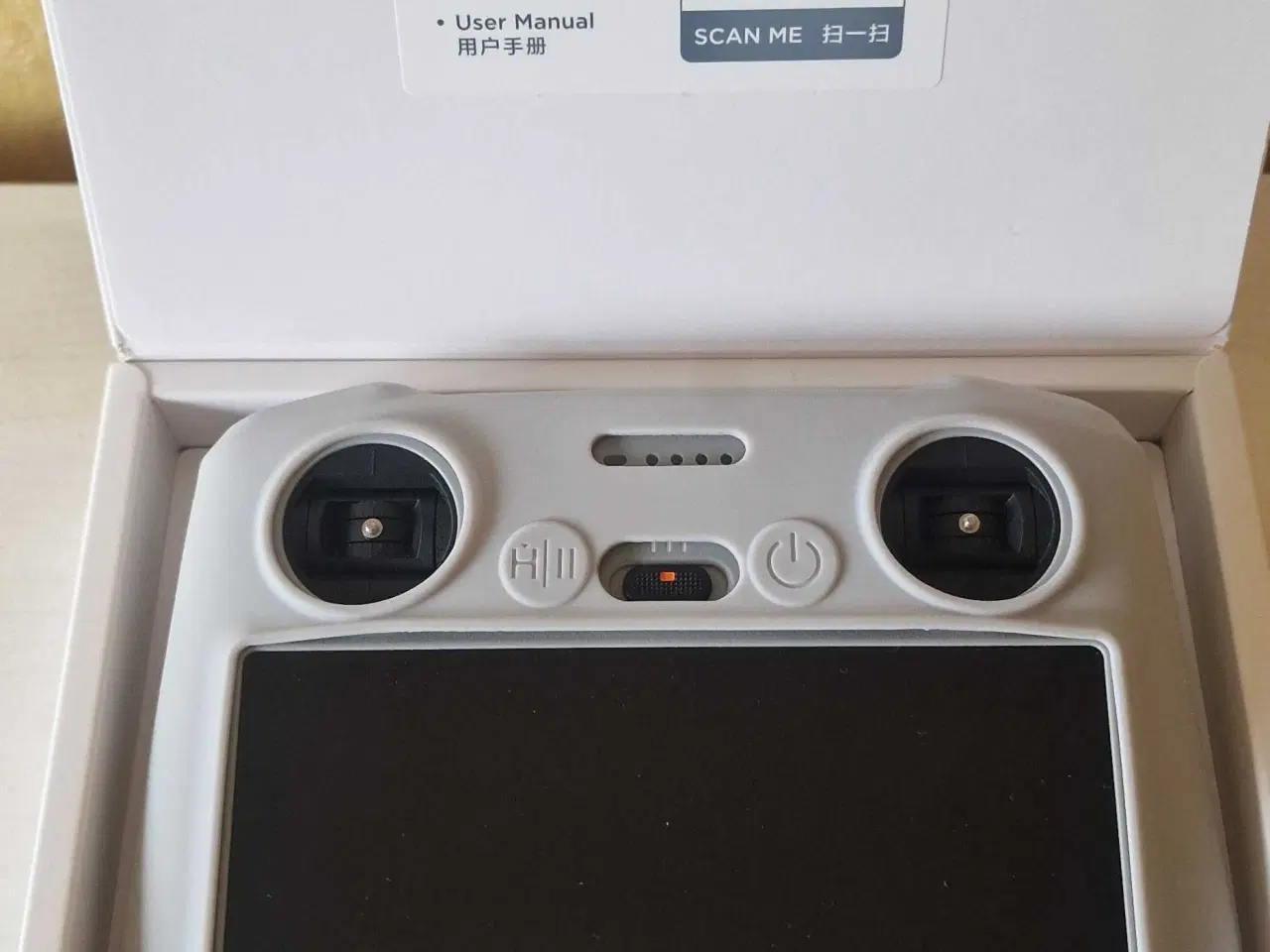 Billede 2 - DJI RC Controller + silikone cover. 
