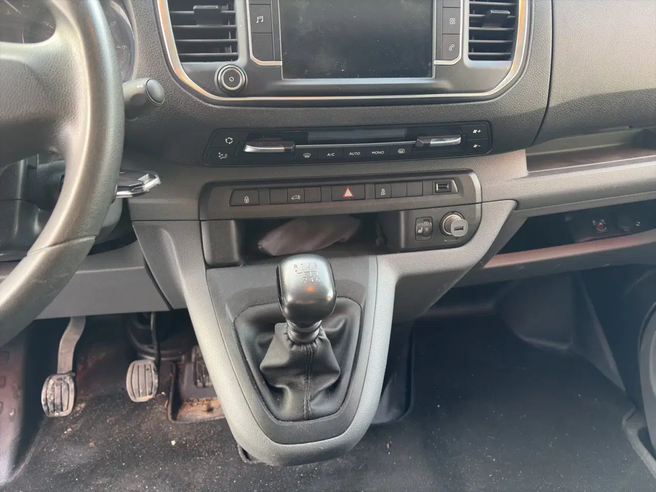 Billede 13 - Peugeot Expert 2,0 BlueHDi 150 L3 Premium Van