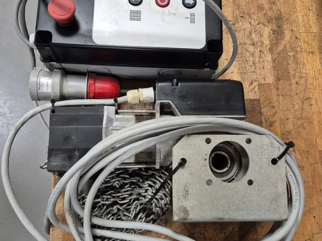 Billede 1 - Brugt El hejs 