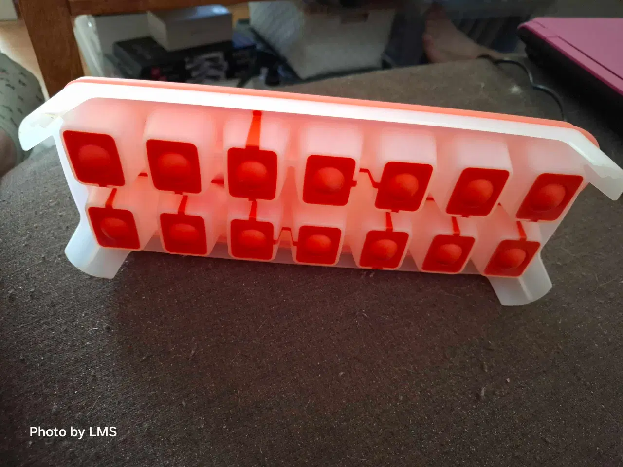 Billede 3 - Isterning boks tupperware 