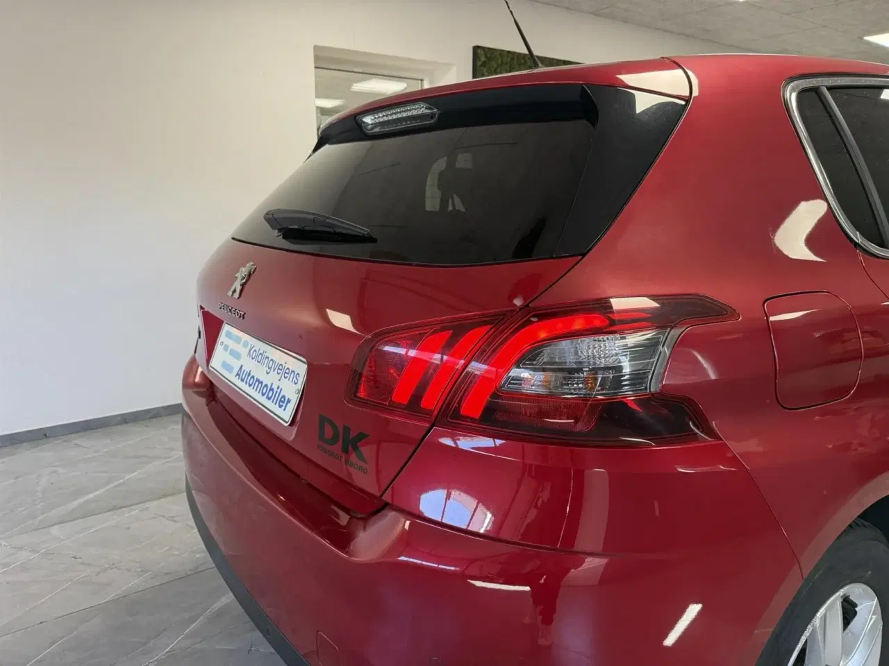 Billede 4 - Peugeot 308 1,5 BlueHDi Allure EAT8 130HK 5d 8g Aut.