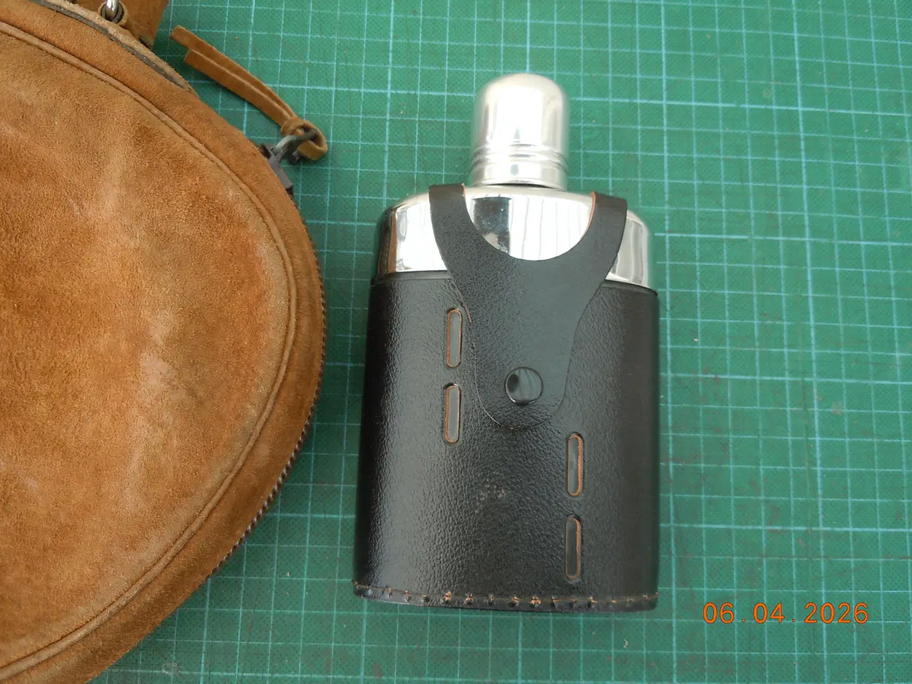 Billede 3 - Jagthorn, Fürst Pless i lædertaske med rem.