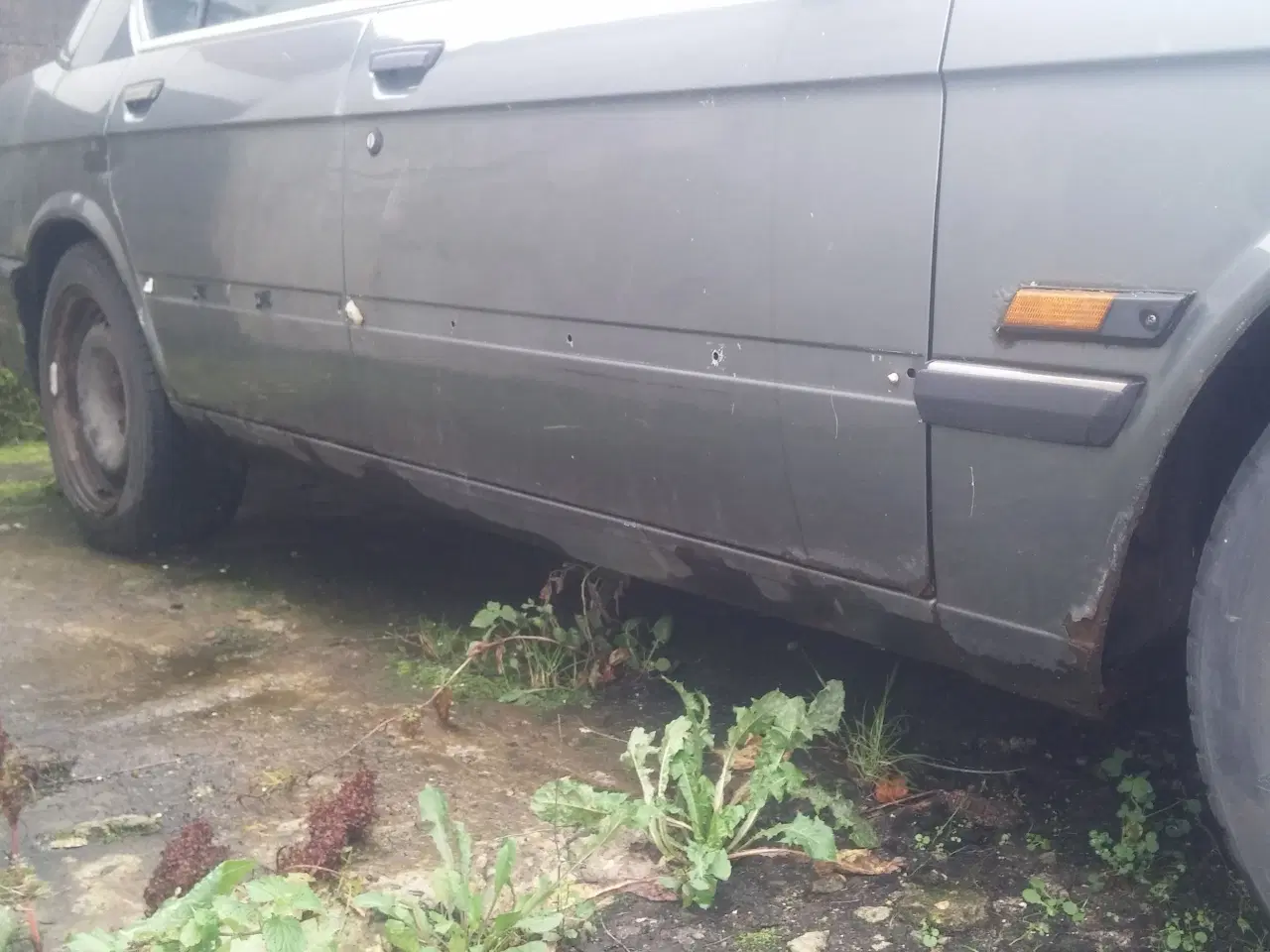 Billede 8 - BMW E28 525e 1987 projekt (uden afgift)
