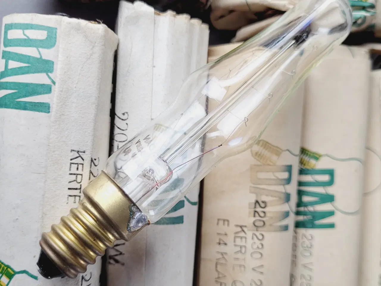 Billede 1 - ⭐️: 10 stk. NOS Vintage Kertepærer – E14 / 25W