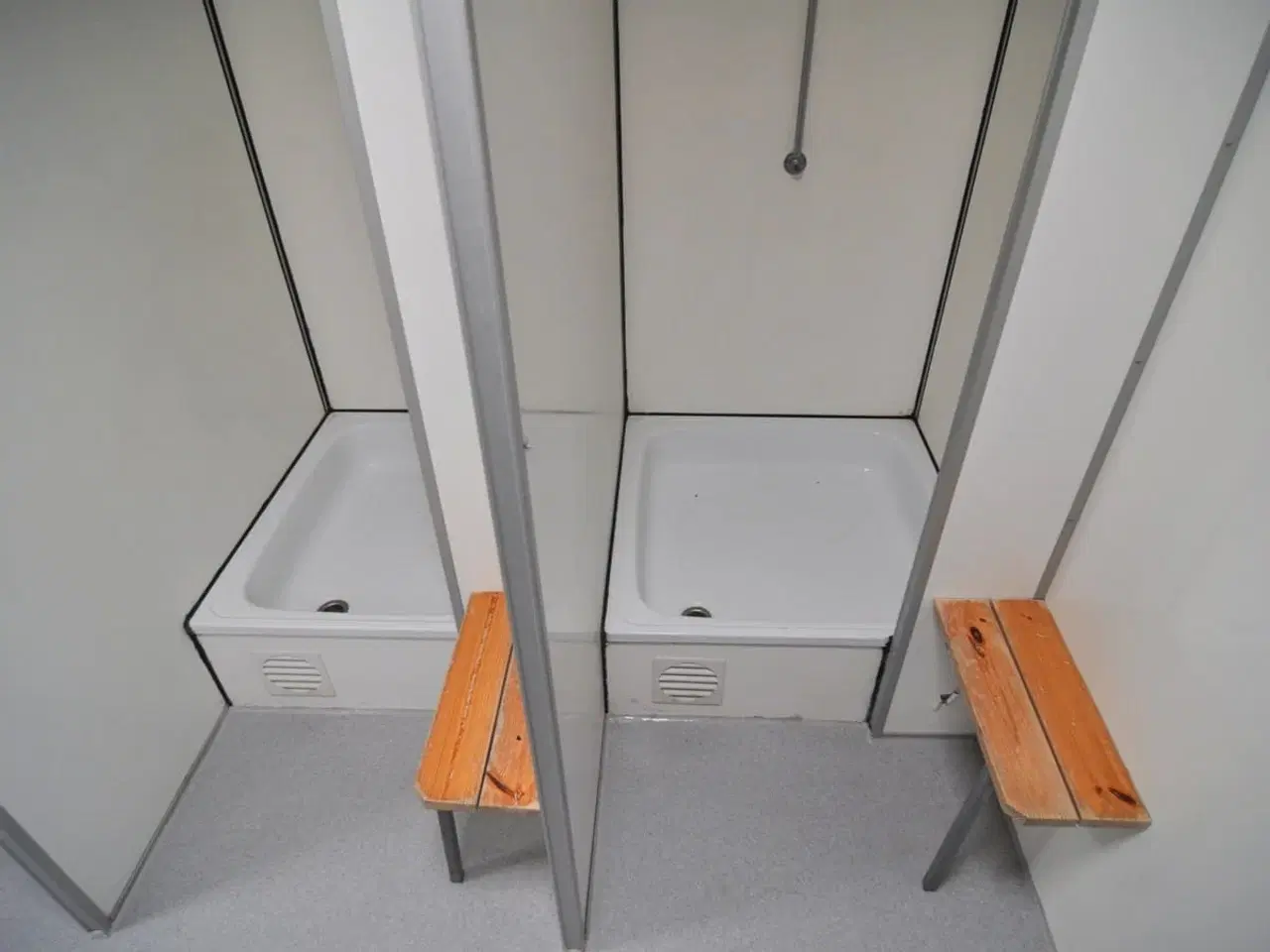 Billede 9 - Badvogn 2x4 med oliefyr