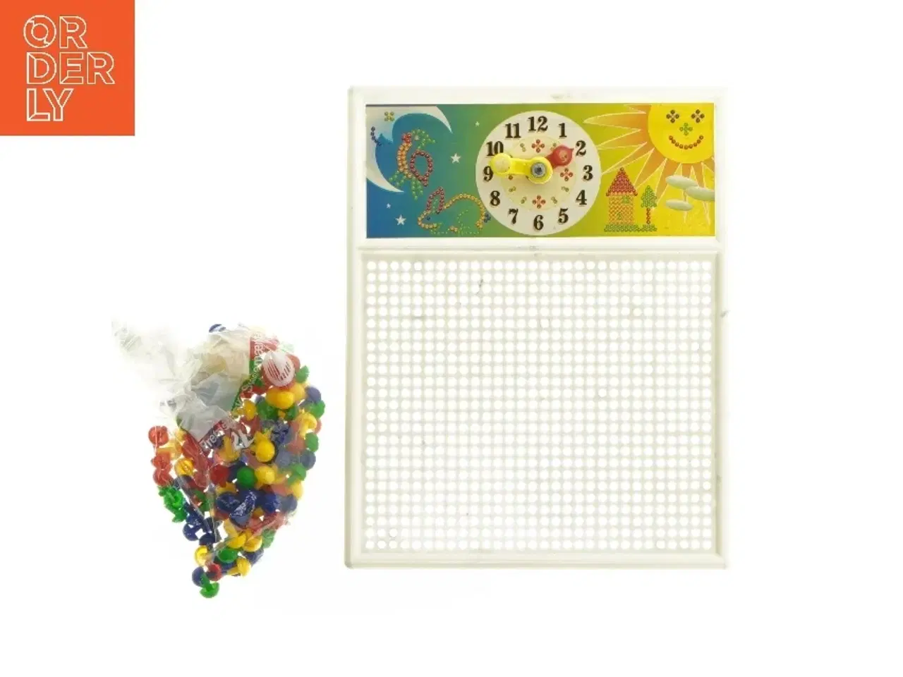 Billede 1 - Perleplade med urmotiv (str. 21x17 cm)