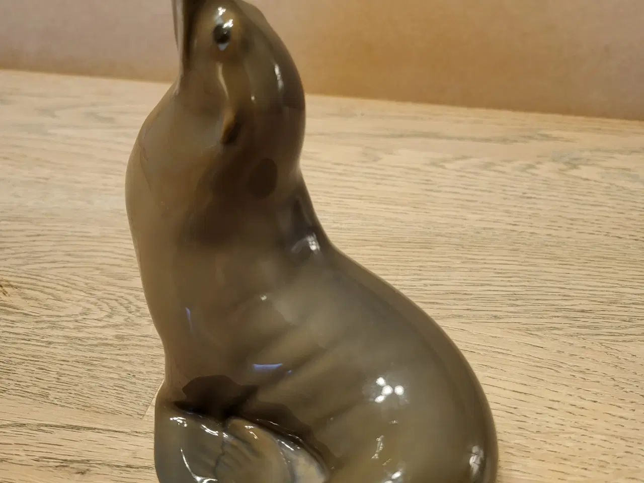 Billede 2 - Porcelæn, Porcelænsfigur, søløve, nr. 1441, Royal