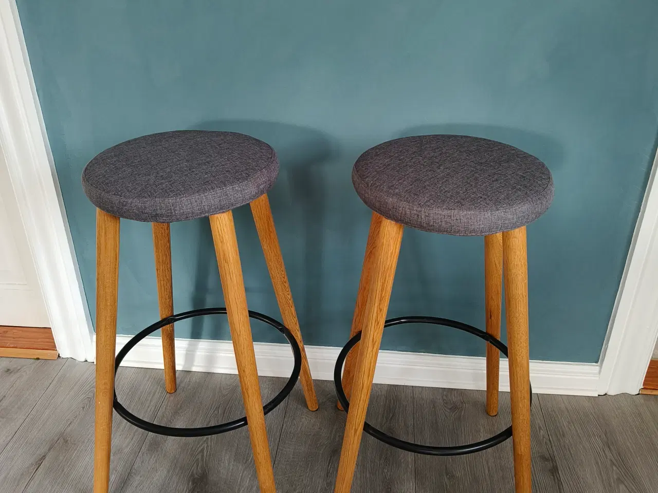 Billede 1 - 2 Nye barstole