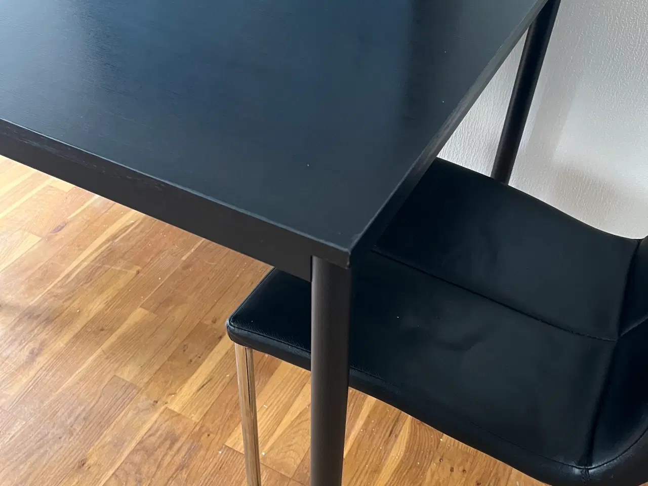Billede 3 - Ny sort skrivebord eller spisebord 