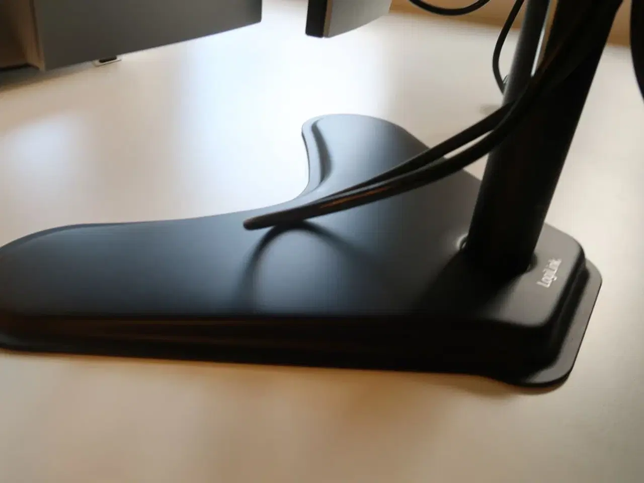 Billede 5 - 2 stk. Dell UltraSharp U2422H 24" skærme på arm